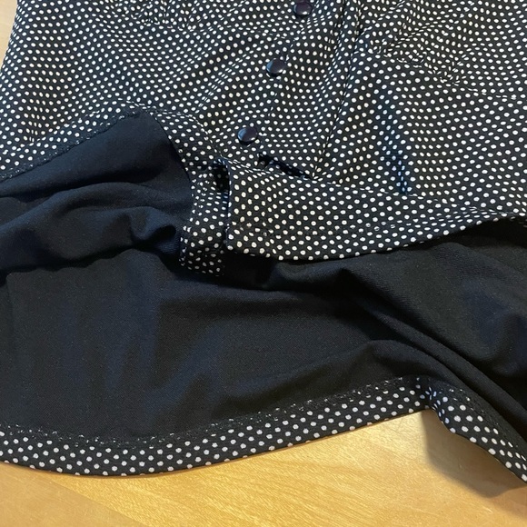 INC International Concepts V-Neck Tie Front Blouse Size Small - Picture 6 of 10